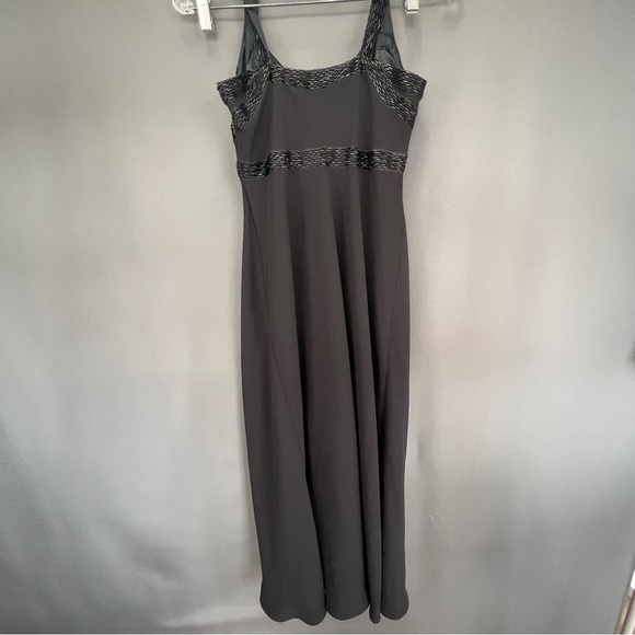 Jones New York black maxi dress with beading detail - Picture 4 of 10